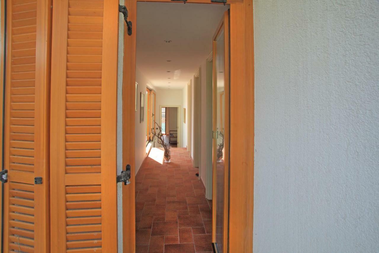 Spacious Villa In Parecag With A Swimming Pool Сечовле Экстерьер фото