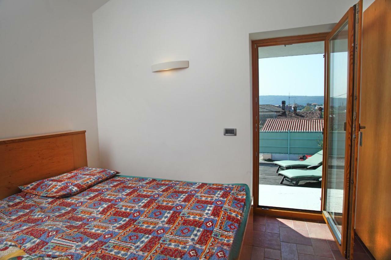 Spacious Villa In Parecag With A Swimming Pool Сечовле Экстерьер фото